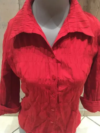 Superbe chemise gauffrée de marque Cache Cache en taille 38 en excellent état