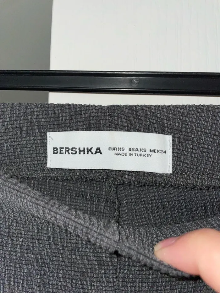 Pantalon femme bershka - photo numéro 2