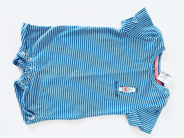 Combishort , taille 6 mois - photo numéro 3