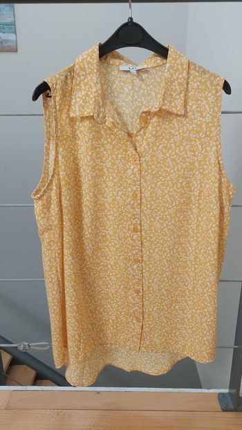 blouse sans manches