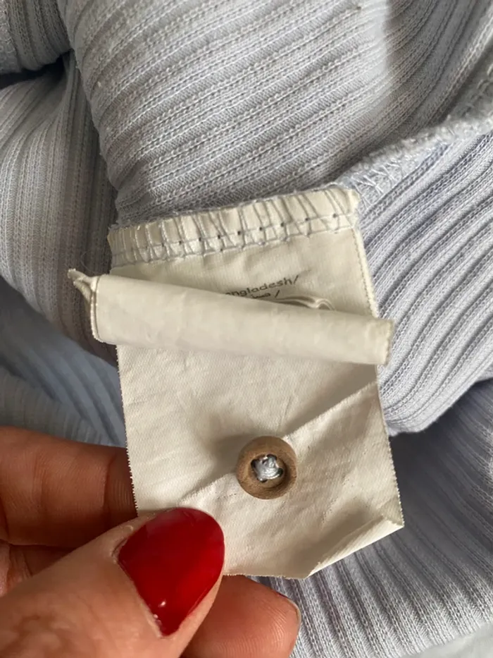 Débardeur col V bouton bleu clair Camaïeu court taille L - photo numéro 5