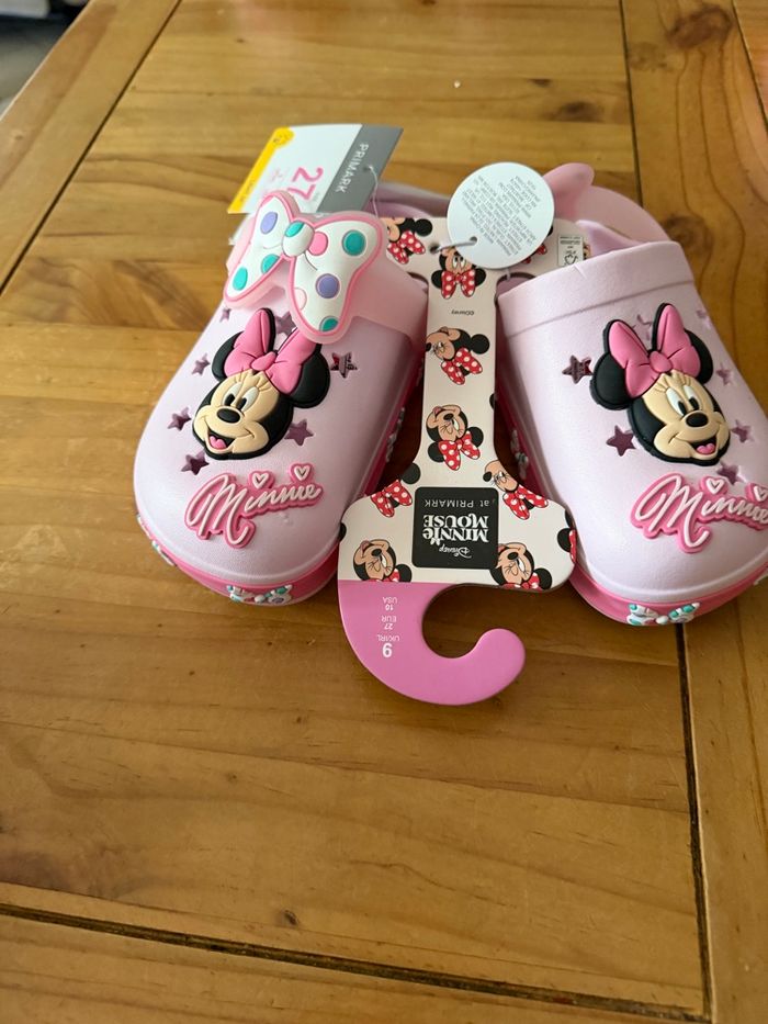 Crocs lumineux Minnie neufs taille 27 - photo numéro 3