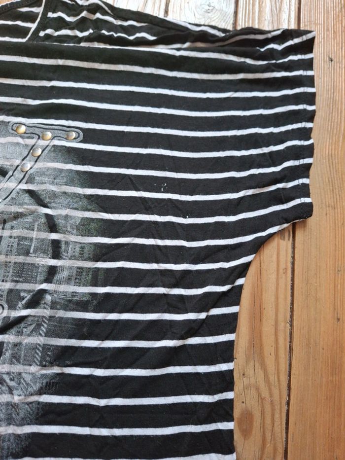 Tshirt taille 9 - photo numéro 4