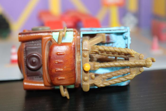 Disney Pixar cars Martin - photo numéro 8