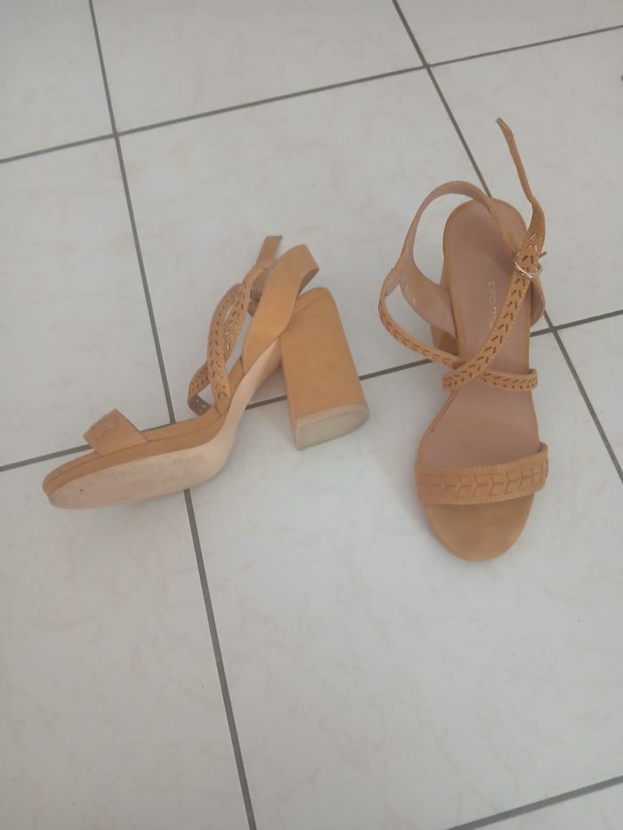 Chaussure à talon carré - photo numéro 3