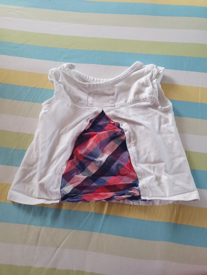 T shrit 9 mois - photo numéro 2