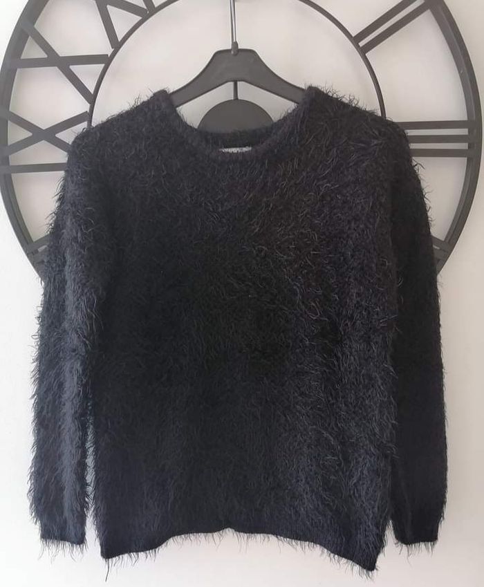 Pull noir Gémo T.12 ans