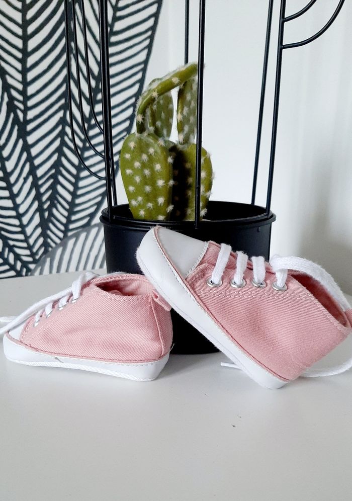 baskets toile kiabi 9mois👼 - photo numéro 4