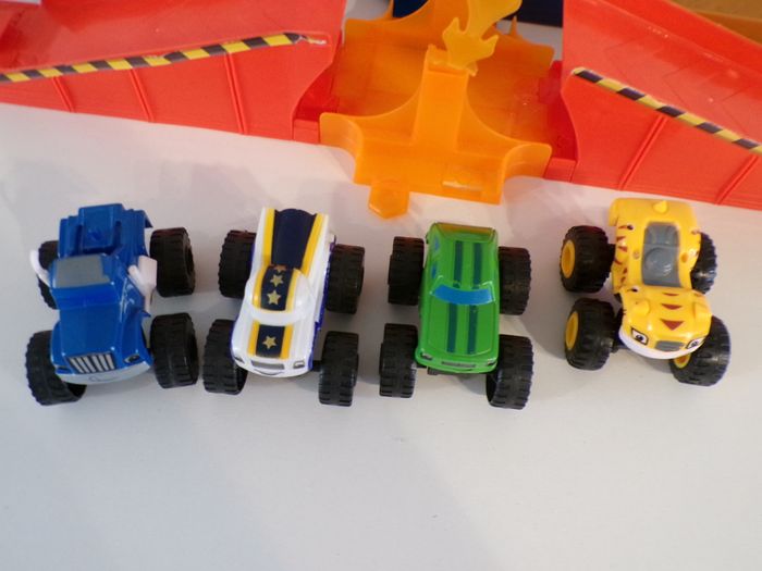 Circuit Blaze et les Monstres Machines - Monster dôme - photo numéro 4