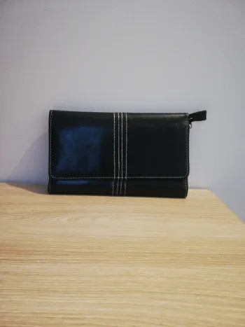 Portefeuille noir Neuf
