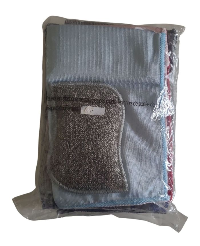 Lot de lavettes microfibres + raclette - photo numéro 2