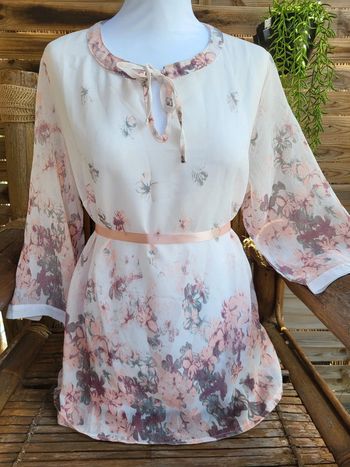 Blouse voile fleuri pastel rose taille 44