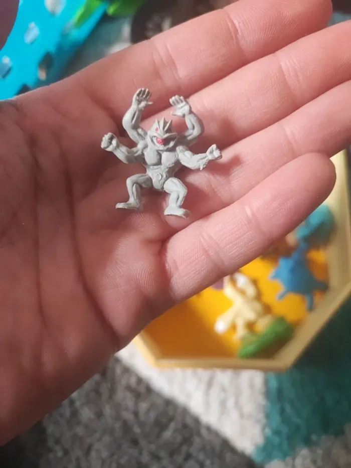 Lot mini figurines pokémon - photo numéro 5