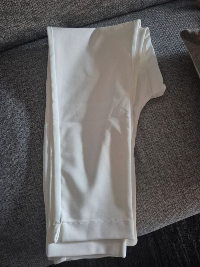 Pantalon blanc - photo numéro 2