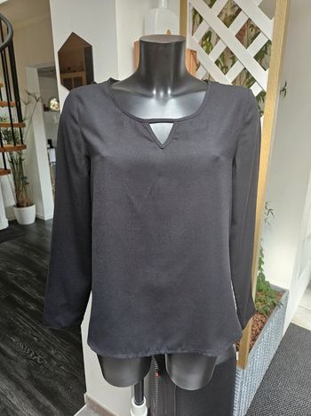 Vila blouse noir manches longue taille M