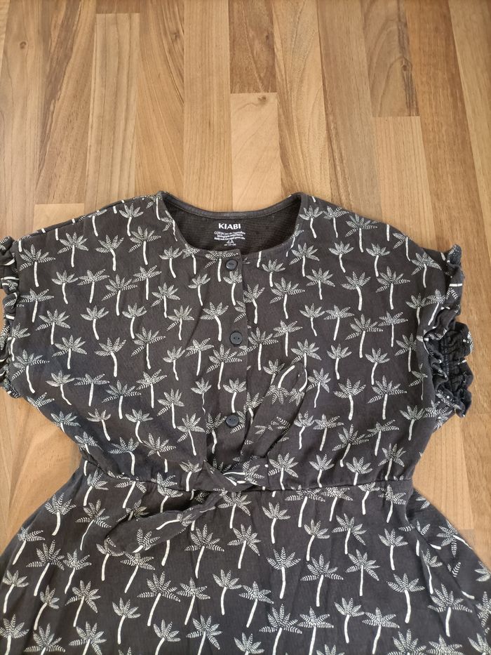 Robe grise blanche 4 ans Kiabi - photo numéro 4