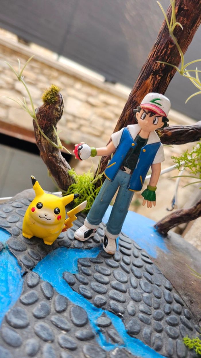 Super figurine Pokemon Nintendo tomy C.G.T.S.J sacha et son pikachu - photo numéro 2