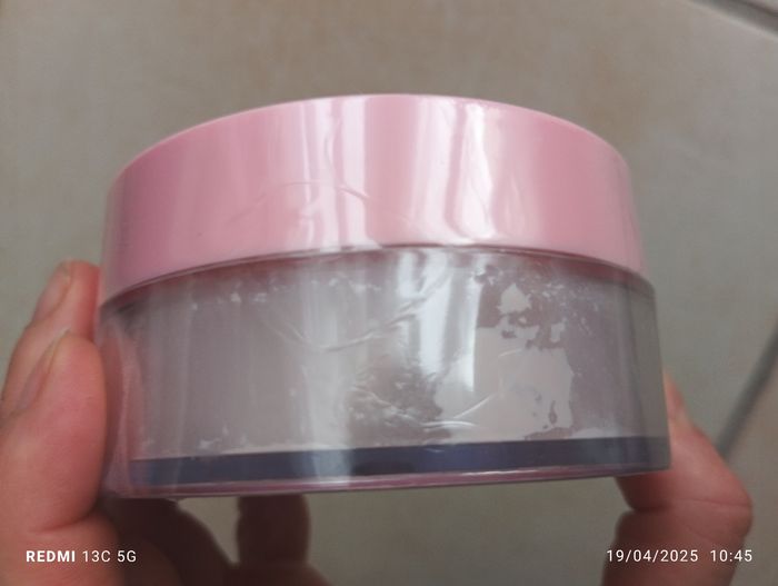 Poudre fixatrice vegan neuve - photo numéro 4