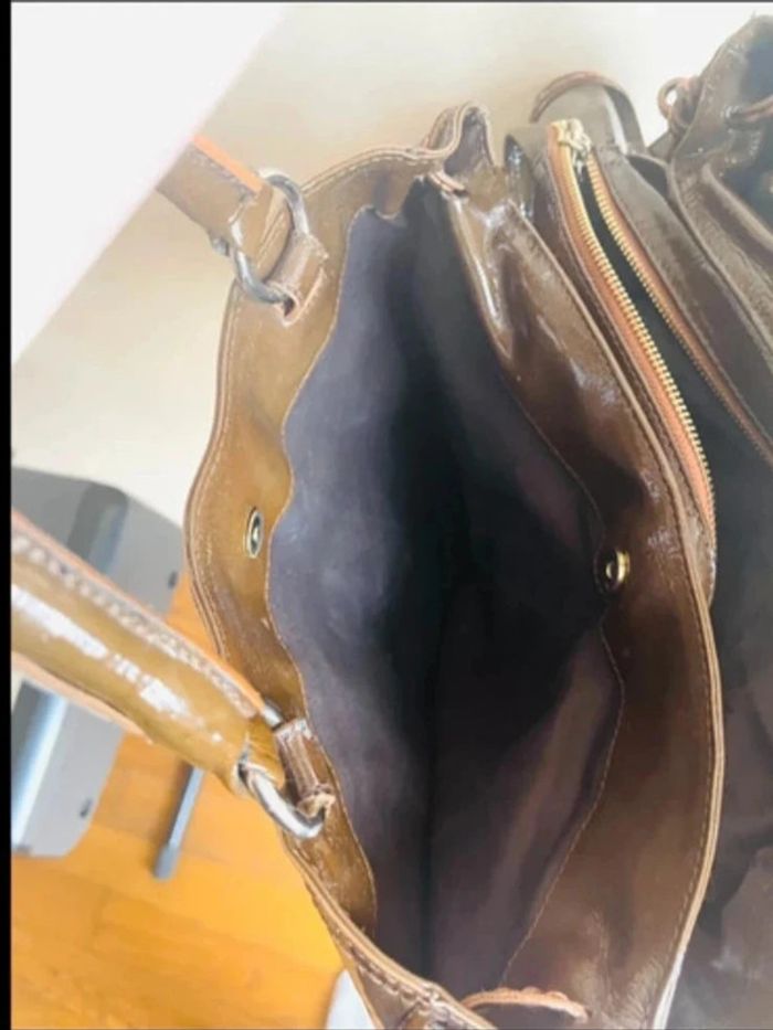 Sublime sac en cuir vernis plinio visona - photo numéro 10