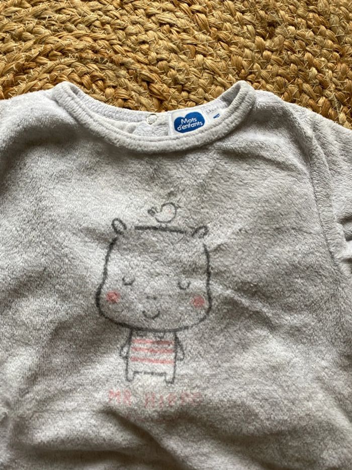 Pyjamas 6 mois - photo numéro 2