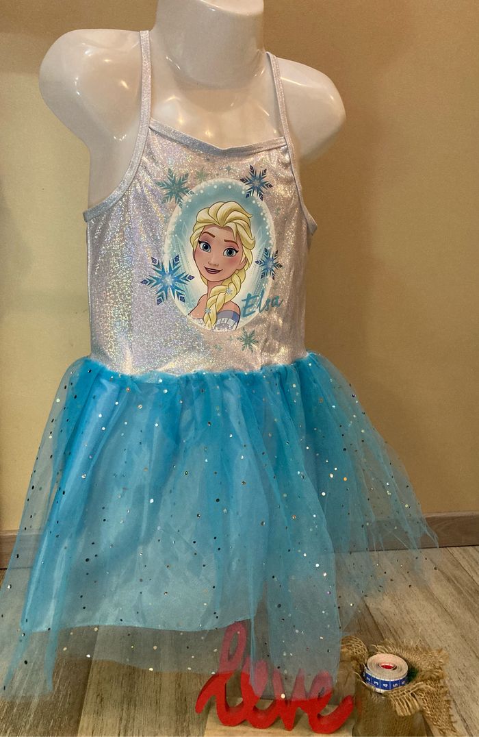 Robe la reine des neiges