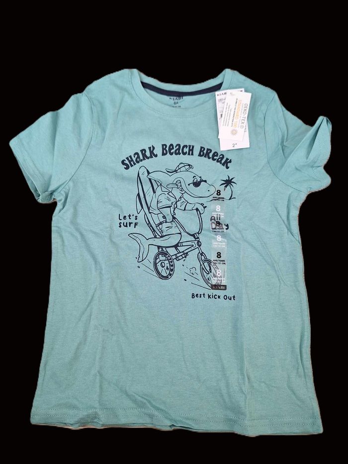 T-shirt manches courtes 8 ans Kiabi NEUF