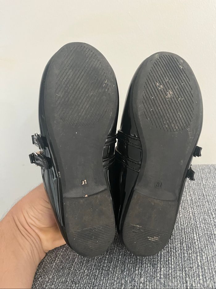 Ballerines Noires Brillantes En Excellente état Taille 31 - photo numéro 5