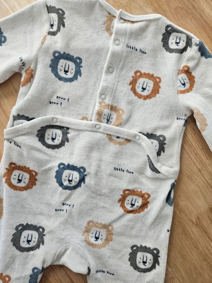 Lot de 4 pyjamas chaud 12 Mois - photo numéro 4