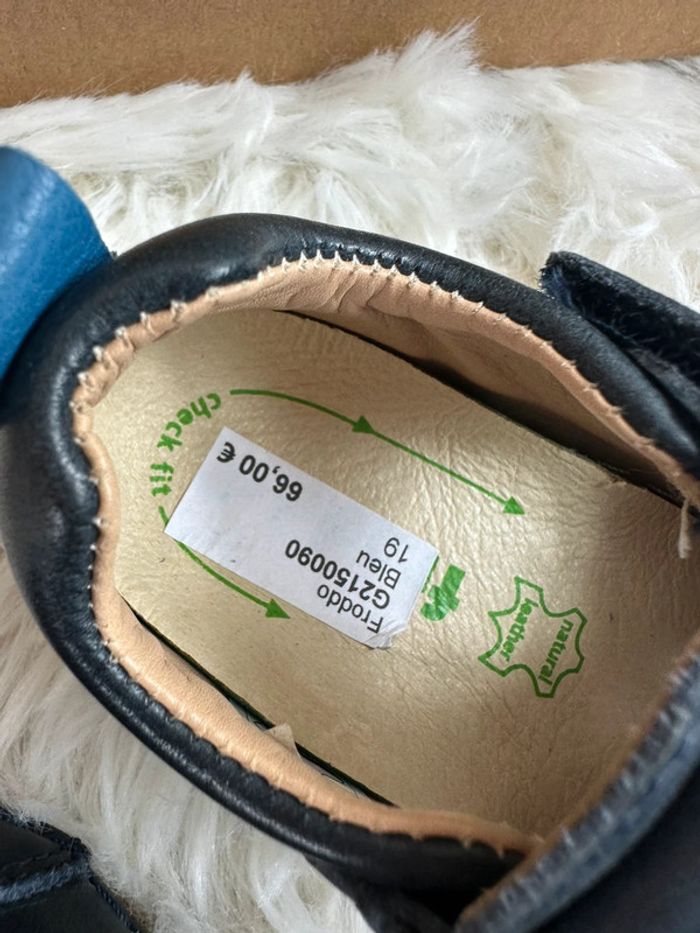 Paire de sandales bleu Froddo taille 19 - photo numéro 4