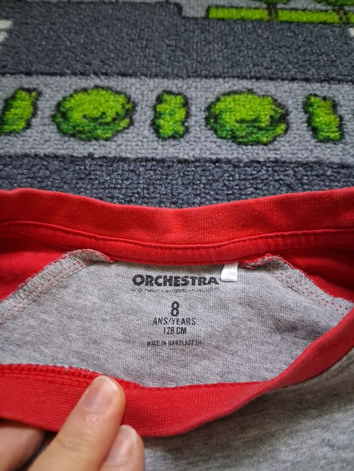 Manches longues 8 ans - photo numéro 2