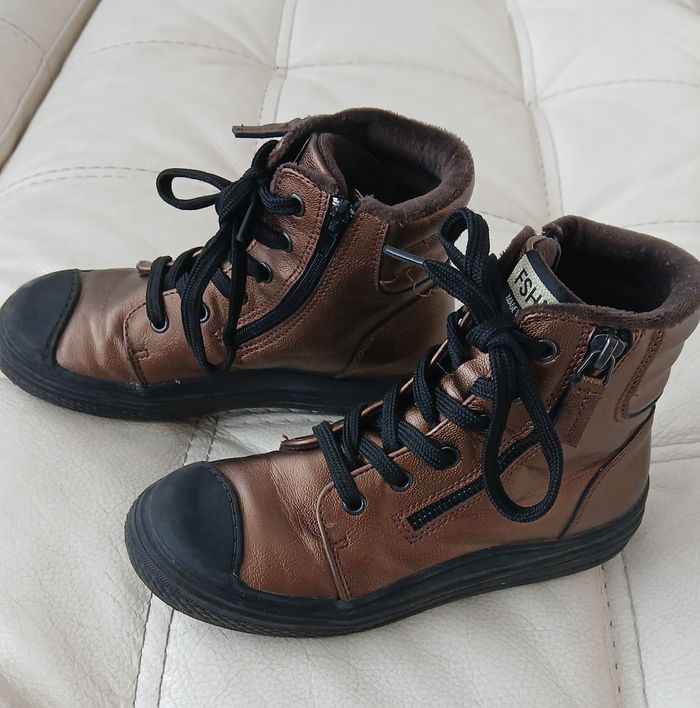 Chaussures bottines  pointure 32 - photo numéro 2