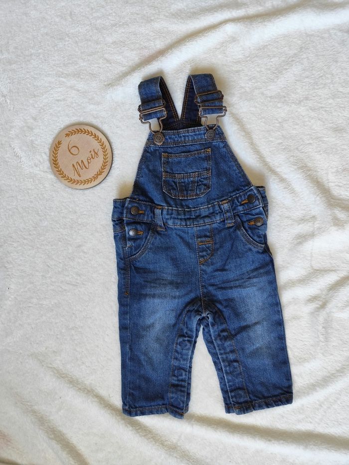 Salopette en jeans Kiabi, taille 6 mois 👣 - photo numéro 2