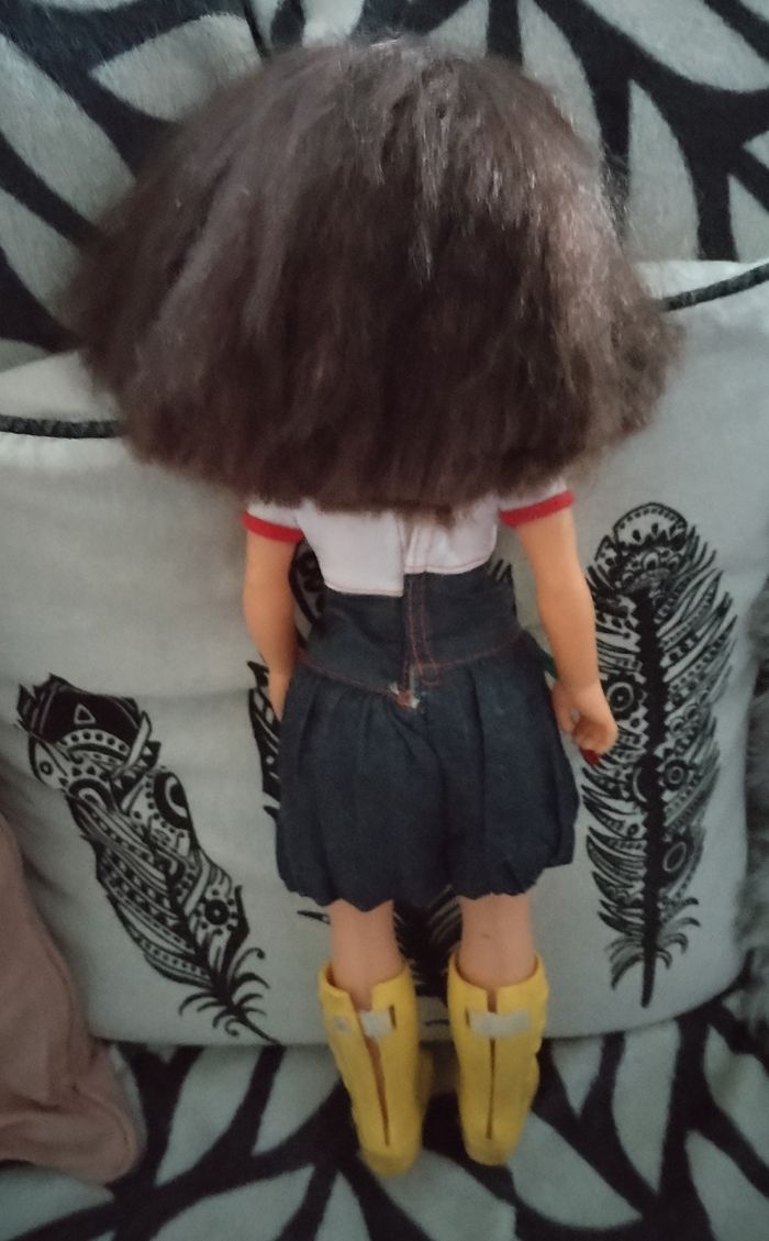 Poupée articulée "Collection Nancy" en très bon état - photo numéro 9