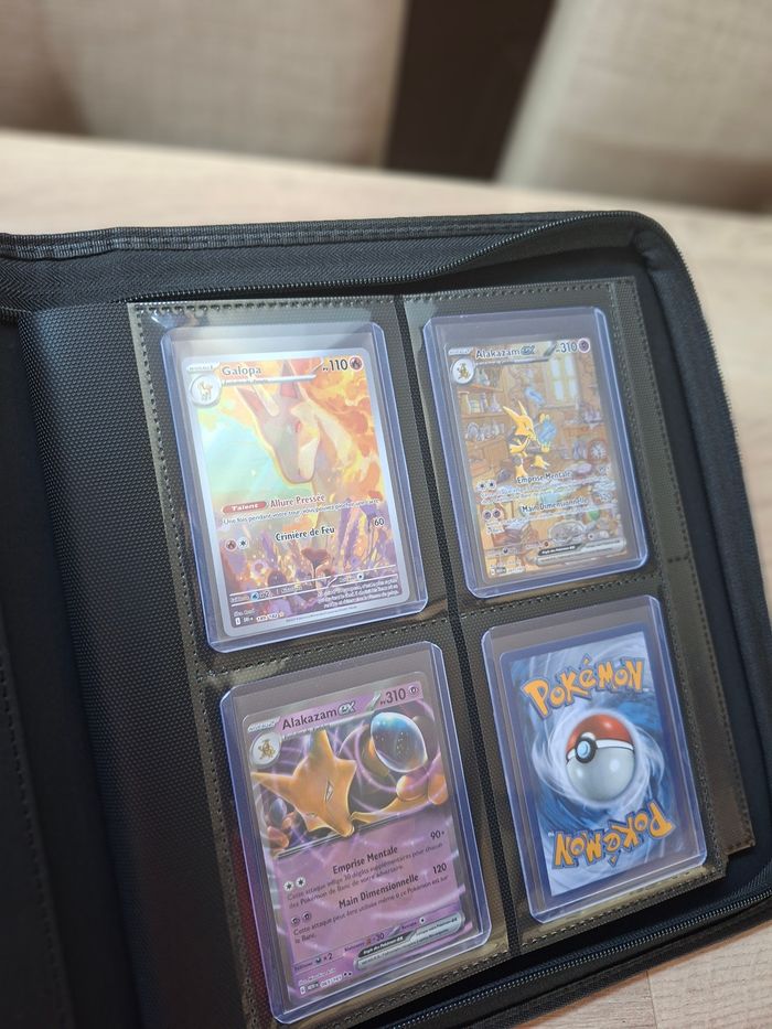 Classeur zip orange de rangement pour 128 cartes sous toploaders Pokémon de qualité premium - photo numéro 2