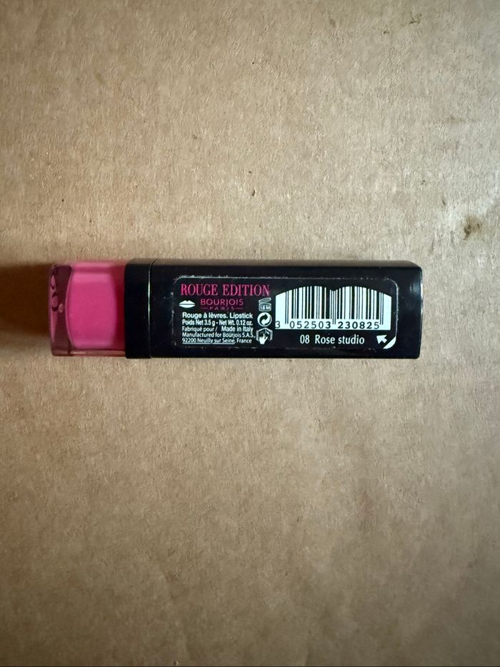 Rouge à lèvres Bourjois rouge Édition rose - photo numéro 2