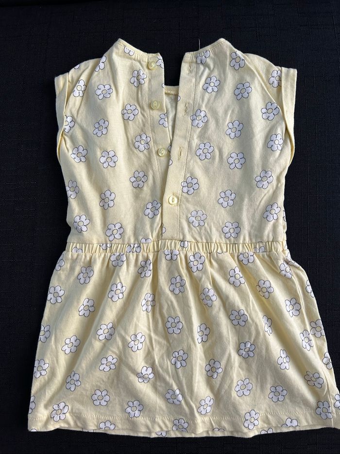Robe à fleur - photo numéro 2