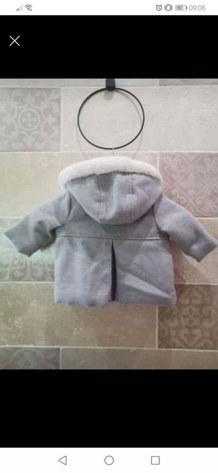 Manteau 6 mois - photo numéro 2
