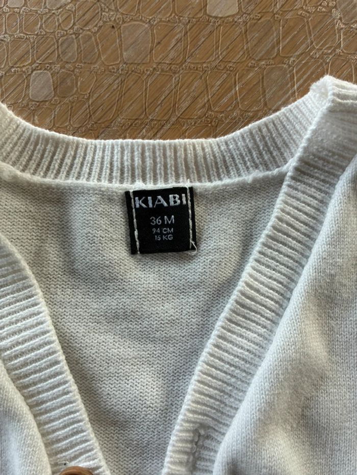 Lot vêtements abîmés - photo numéro 14