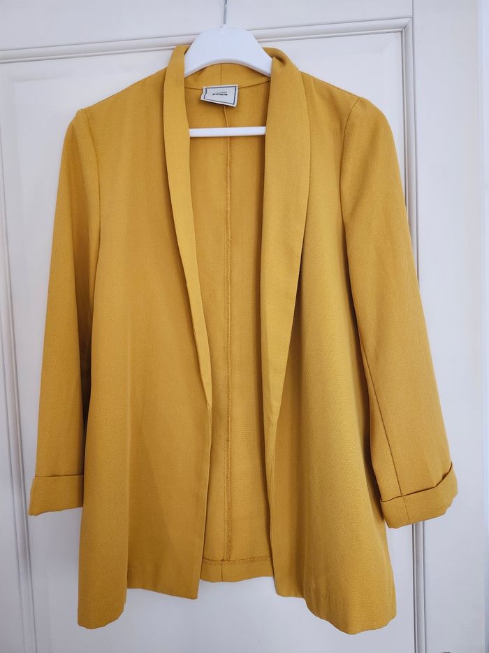 Magnifique blazer moutarde pimkie taille S neuf