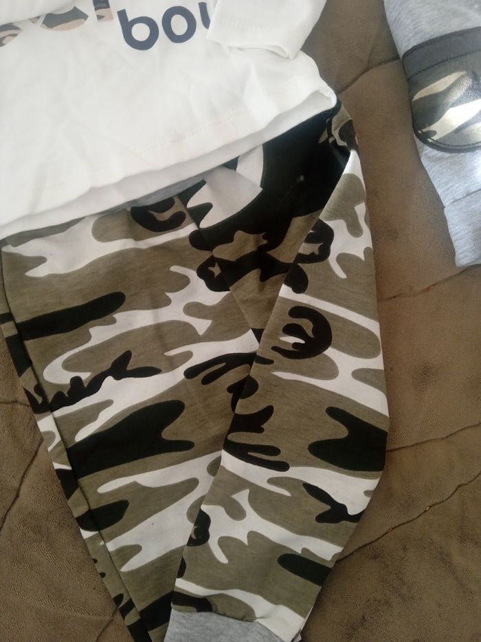 ensemble militaire - photo numéro 3