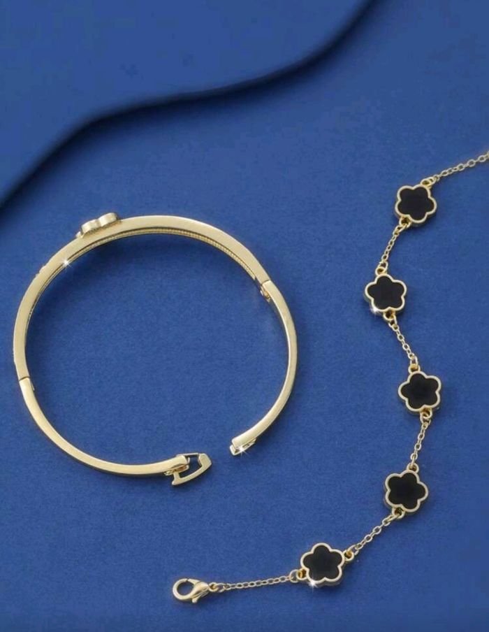 Bracelets fleurs cinq pétales tendance - photo numéro 2