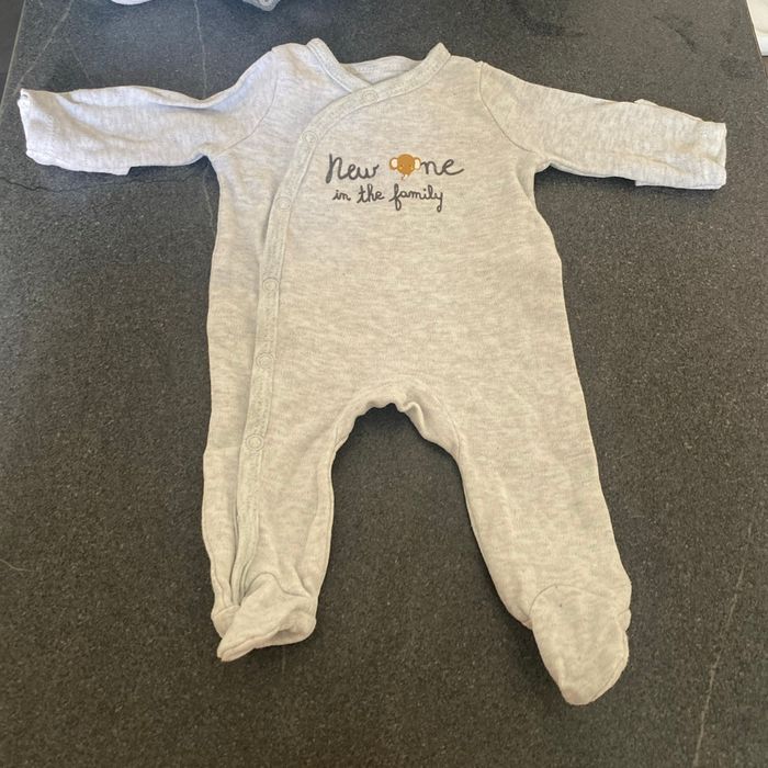 Vêtement bébé - photo numéro 2