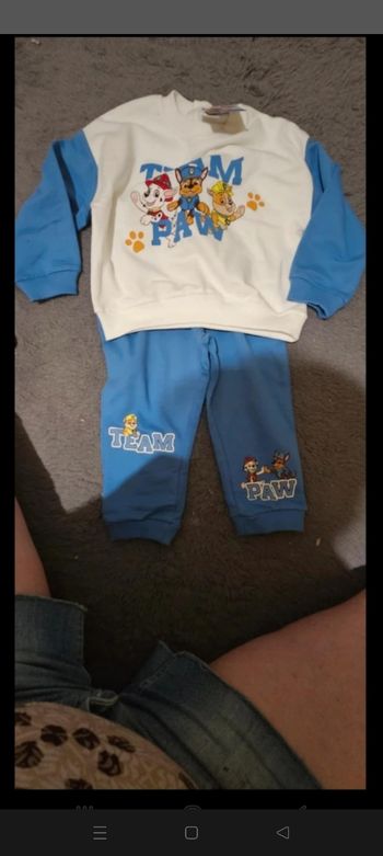 Ensemble sweat pantalon 2 ans pat patrouille Neuf