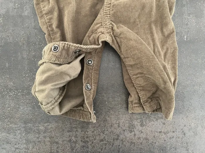 Salopette en velours kaki taille 1mois marque Zeeman - photo numéro 5