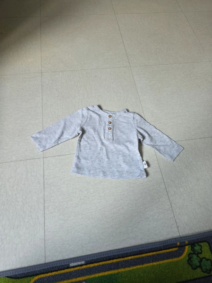 T shirt