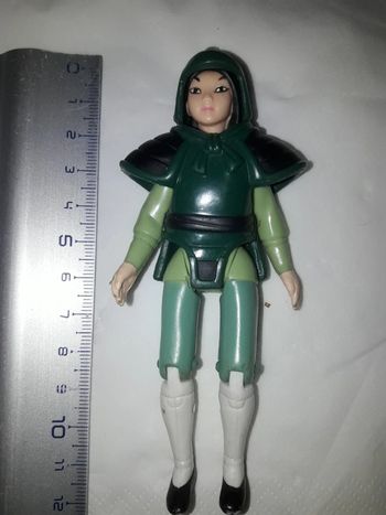 Mulan figurine