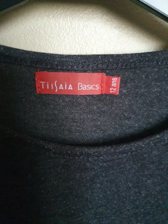 T-shirt gris foncé Tissaia taille 12 ans - photo numéro 2