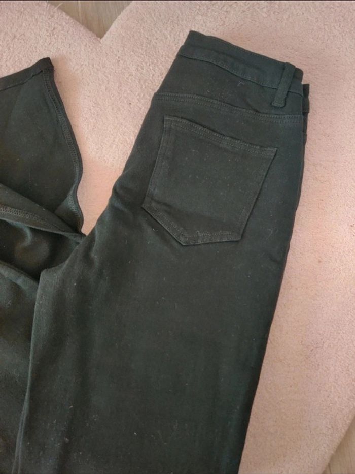 Pantalon avec fentes - photo numéro 3