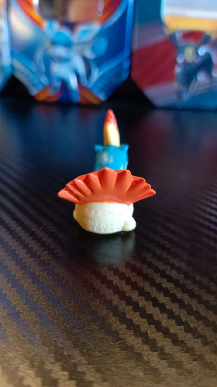 Figurine pokémon - photo numéro 2