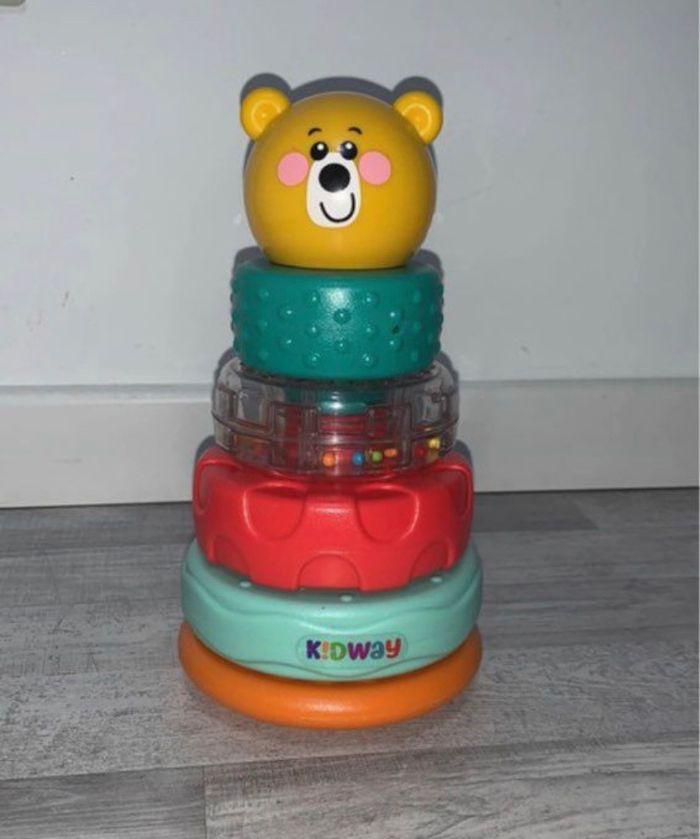 Pyramide anneau à empiler ourson